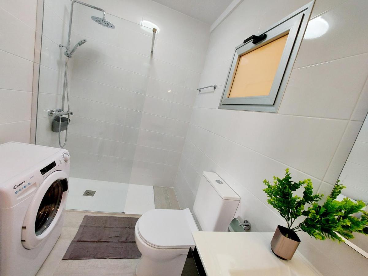 Sunny Cozy Nice Apartment Loscristianos Wifi,Pool Los Cristianos  Extérieur photo